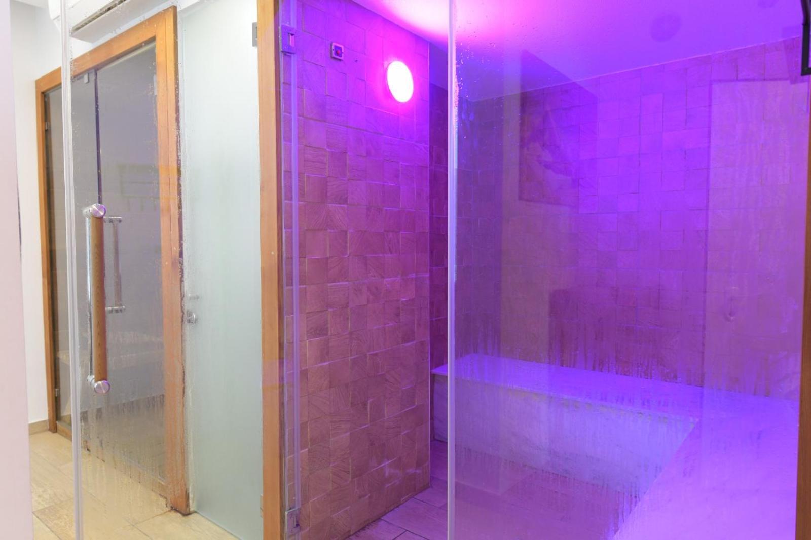 Villa New ! 430m Luxury Class 8-bdr Exclusive Design Heated Pool Jucuzzi Sauna Eilat